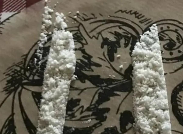 MEGA MEPHEDRON CRYSTAL 2 road sniffed powder.webp