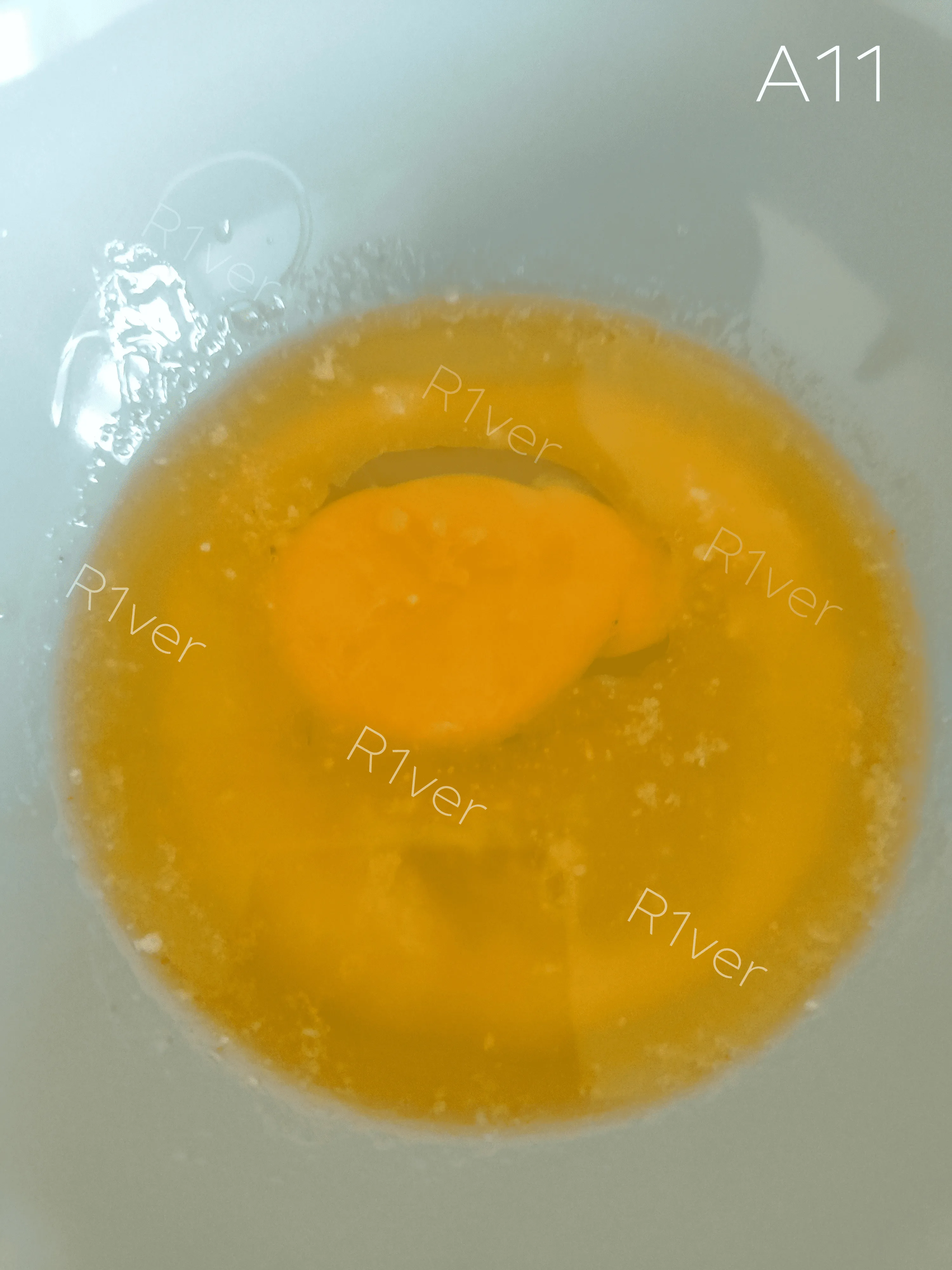 Recipe - Pancakes with cannabis, adding egg 1.webp